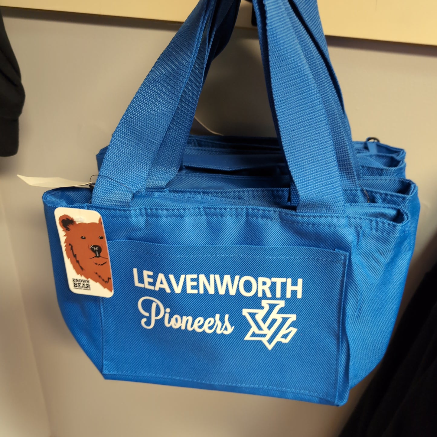 Leavenworth pioneers lunch box